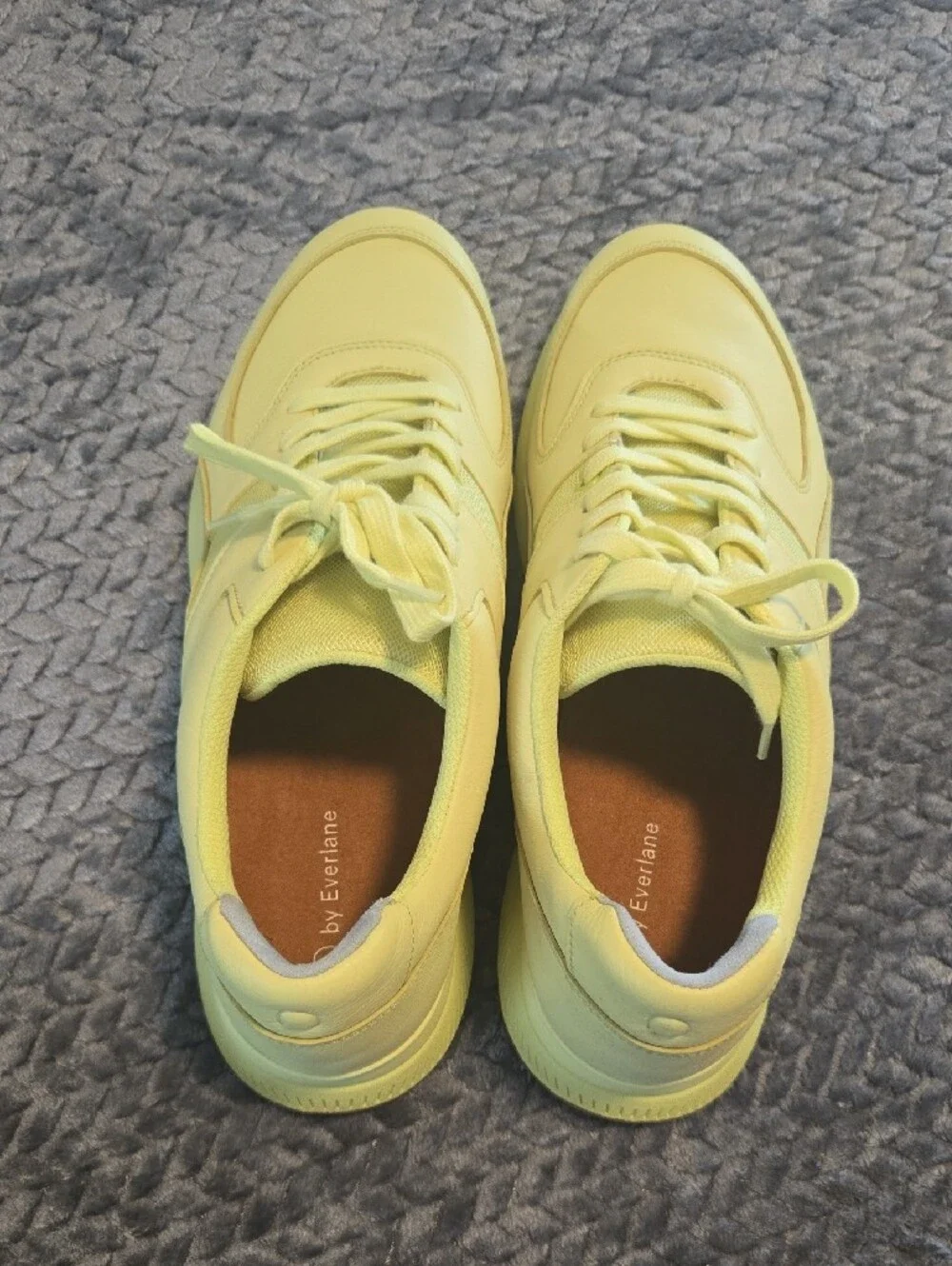 Everlane Mens Sneakers Pale Yellow Lime Lace Up Casual Shoes Size 12.5 New